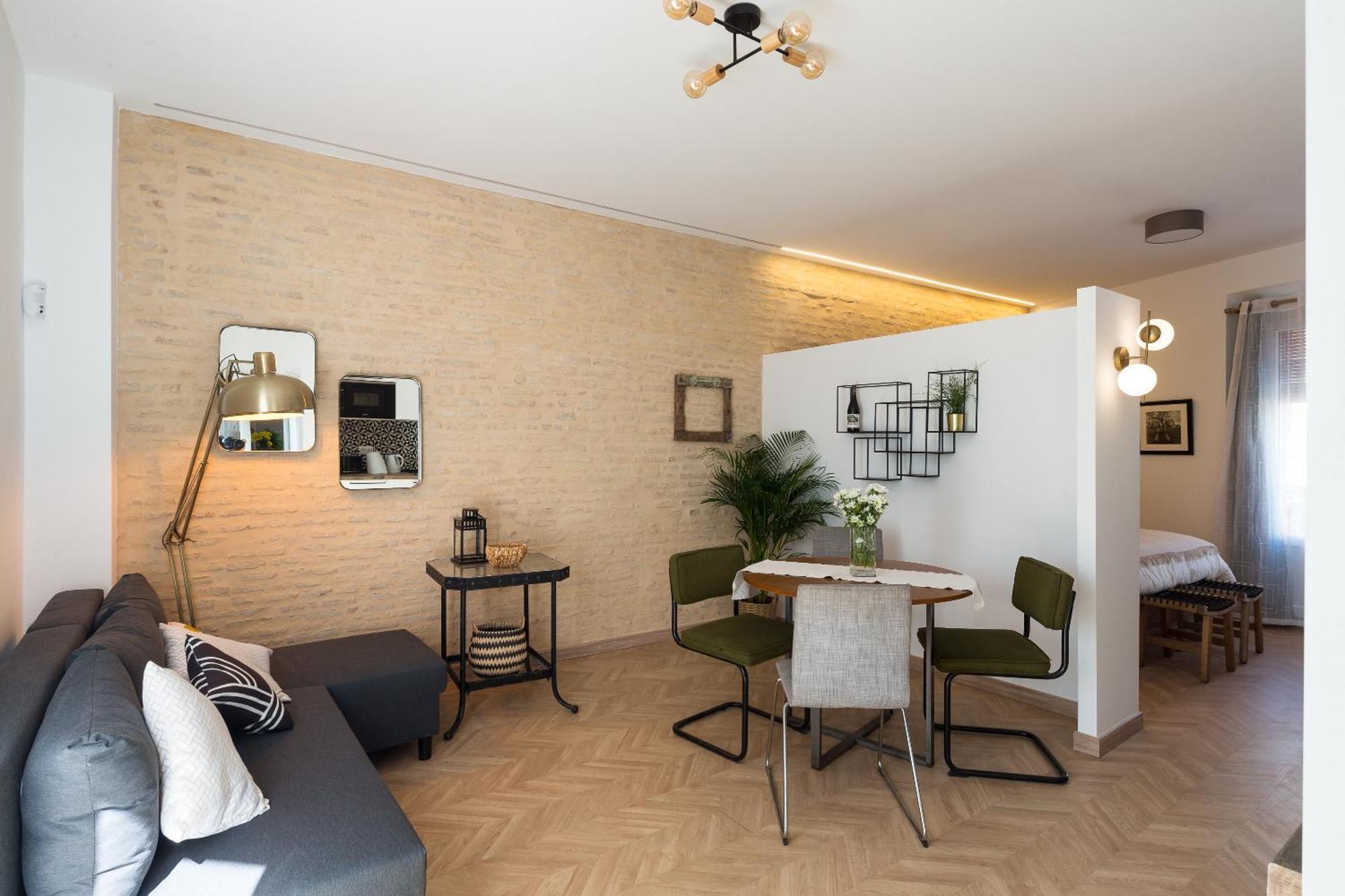Center Apartment Fully Eqquiped Opcional Breakfast Seville Exterior photo