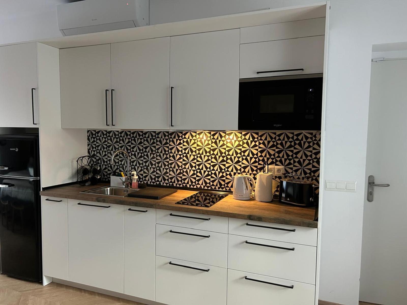 Center Apartment Fully Eqquiped Opcional Breakfast Seville Exterior photo